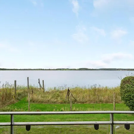 Beautiful In With House Sea View شقة Hejls